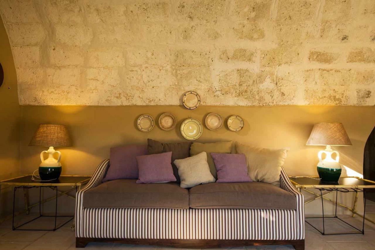 Masseria Celano Grottaglie Exteriör bild
