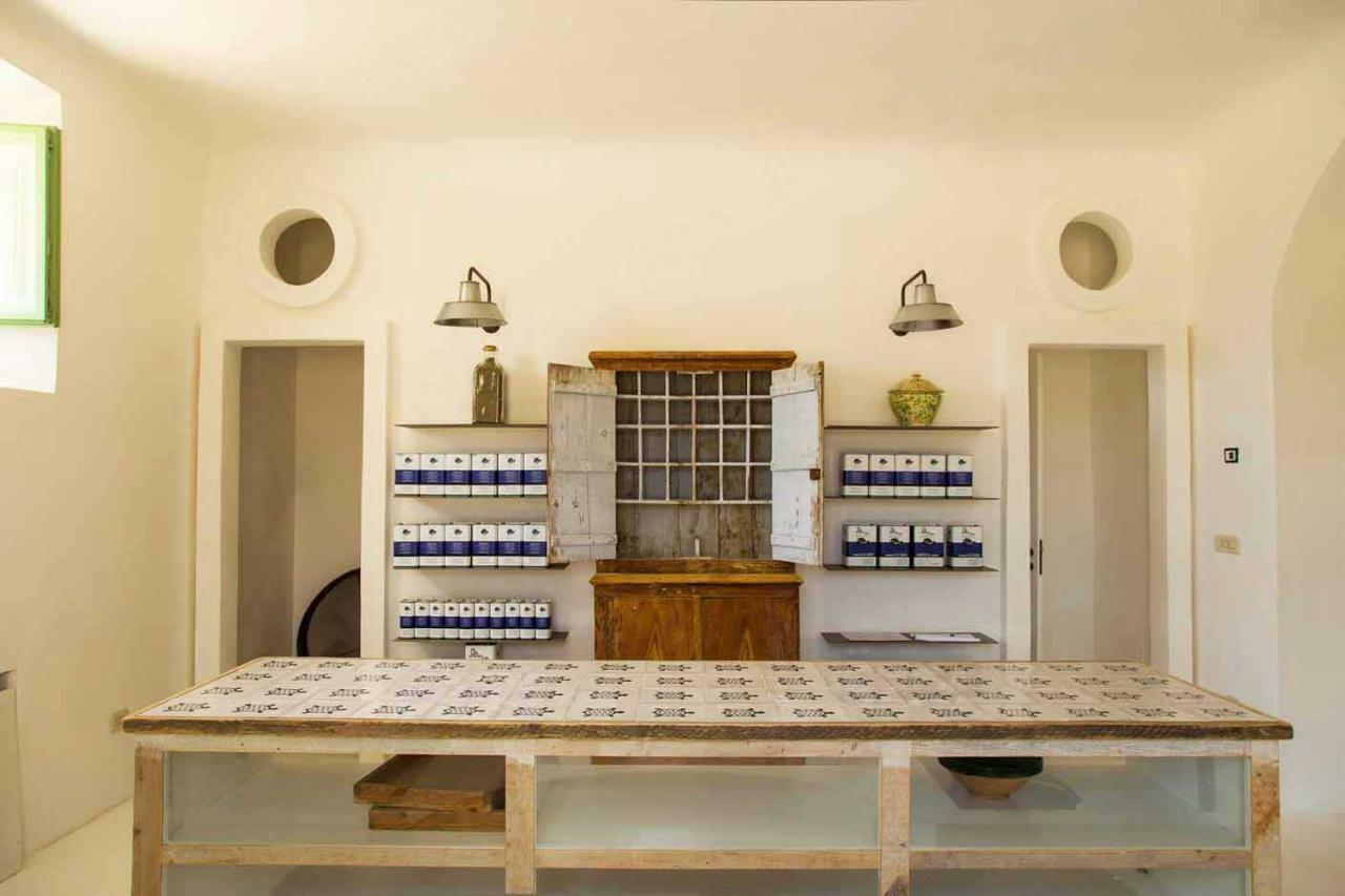 Masseria Celano Grottaglie Exteriör bild