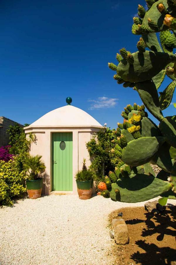 Masseria Celano Grottaglie Exteriör bild